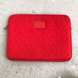 Marc by Marc Jacobs iPad covers